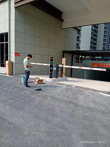 超声波车位引导系统：精确、高效的车位管理方案